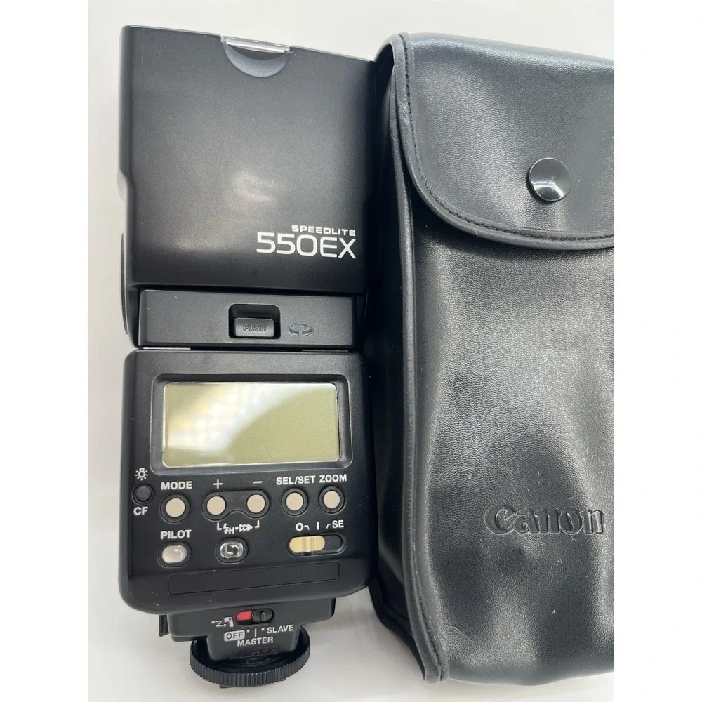 Canon Speedlite 550EX Shoe Mount Flash With Case